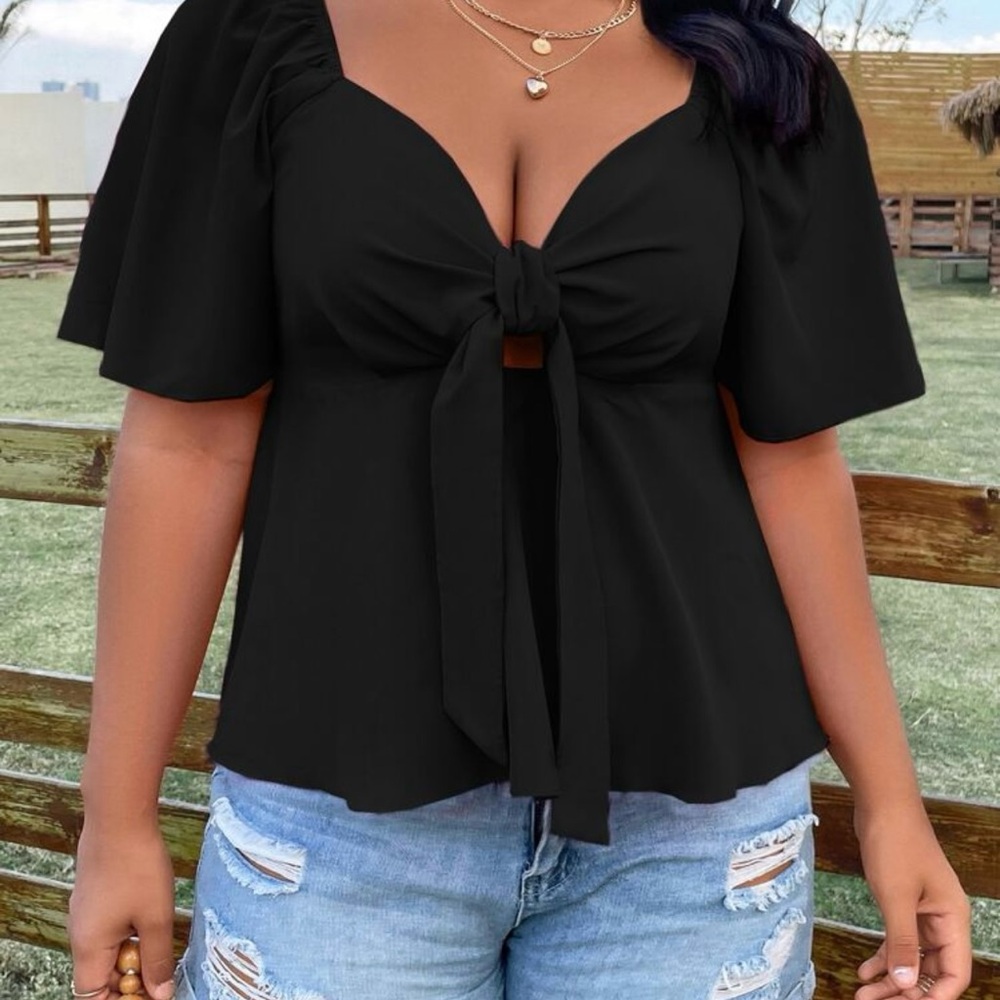 SHEIN Black Flutter Sleeve Tie-Front Blouse